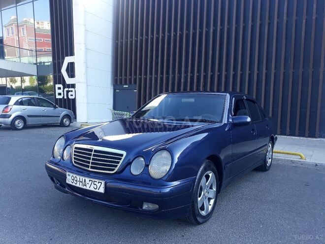 Mercedes E 220 2000, 376,000 km - 2.2 l - Bakı