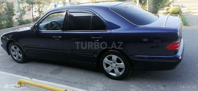 Mercedes E 220 2000, 376,000 km - 2.2 l - Bakı