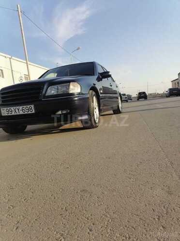 Mercedes C 250 1997, 536,632 km - 2.5 l - Bakı