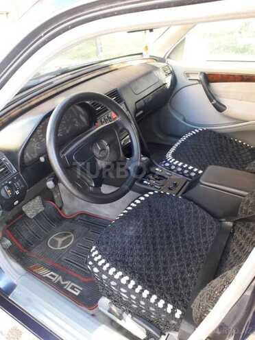 Mercedes C 250 1997, 536,632 km - 2.5 l - Bakı
