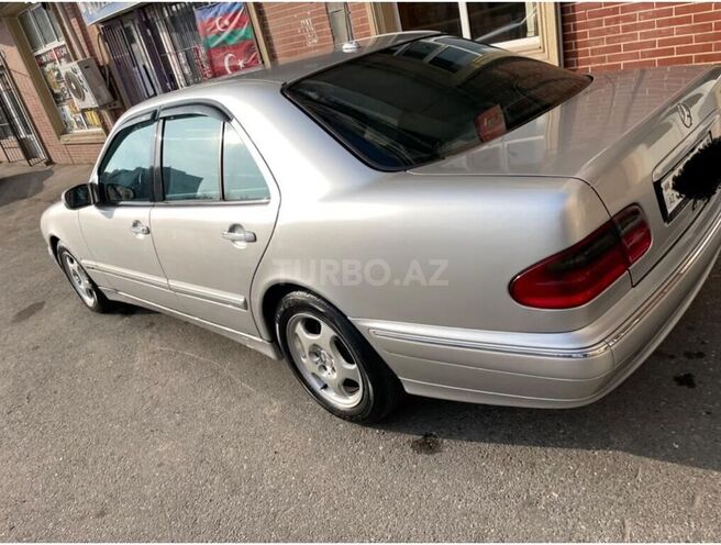 Mercedes E 220 2001, 387,062 km - 2.2 л - Bakı