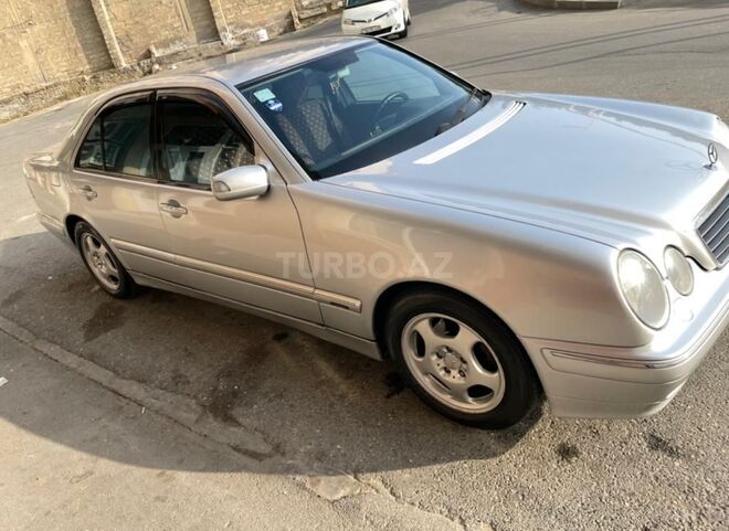 Mercedes E 220 2001, 387,062 km - 2.2 л - Bakı
