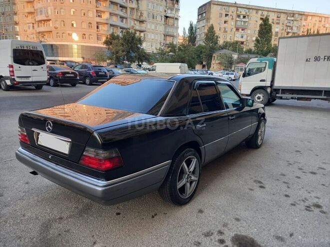 Mercedes E 230 1989, 432,000 km - 3.2 l - Bakı