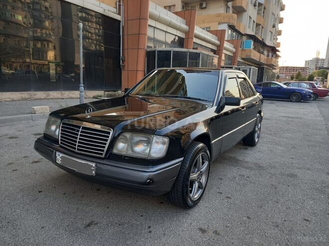 Mercedes E 230 1989, 432,000 km - 3.2 l - Bakı