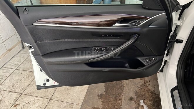 BMW 530e 2018, 83,000 km - 2.0 l - Bakı