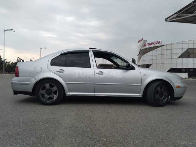 Volkswagen Jetta 2000, 323,102 km - 2.0 l - Yevlax