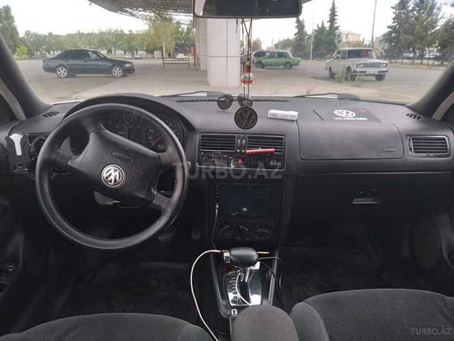 Volkswagen Jetta 2000, 323,102 km - 2.0 l - Yevlax