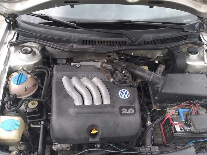 Volkswagen Jetta 2000, 323,102 km - 2.0 l - Yevlax
