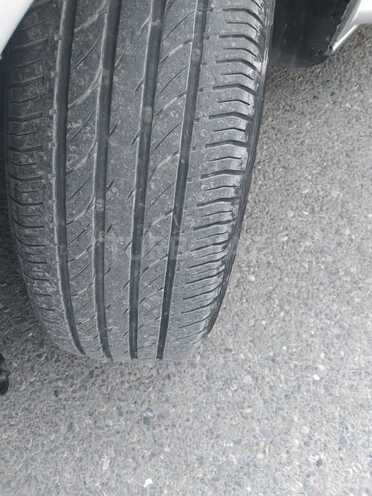 Volkswagen Jetta 2000, 323,102 km - 2.0 l - Yevlax