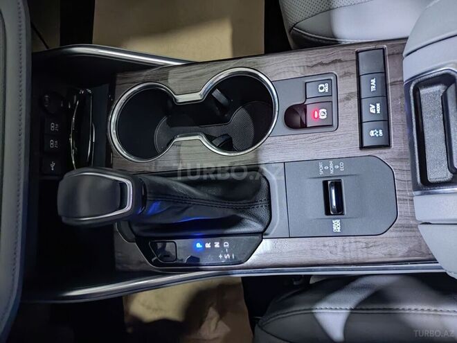 Toyota Highlander 2021, 5,600 km - 2.5 л - Bakı