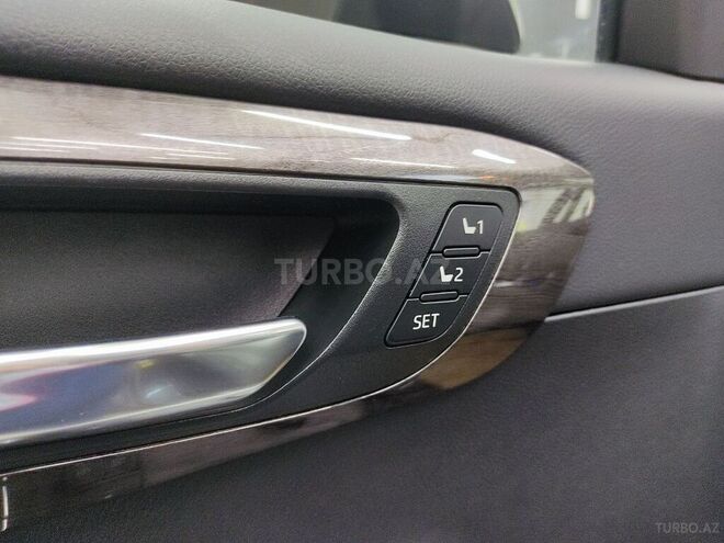 Toyota Highlander 2021, 5,600 km - 2.5 л - Bakı