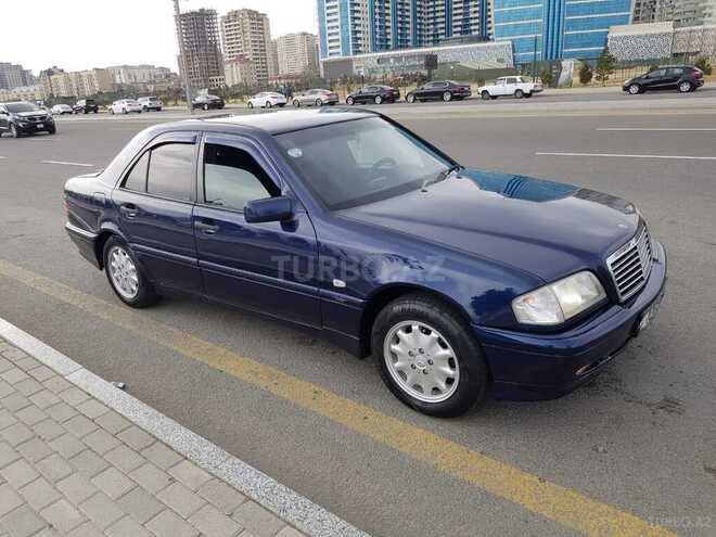 Mercedes C 180 1999, 320,000 km - 1.8 l - Bakı