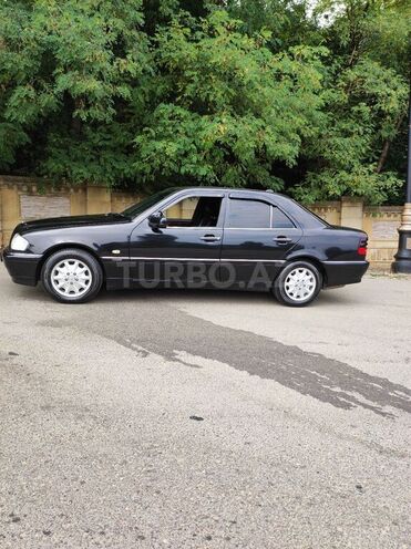 Mercedes C 200 1998, 383,340 km - 2.0 l - Lerik