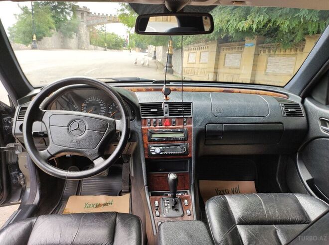Mercedes C 200 1998, 383,340 km - 2.0 l - Lerik