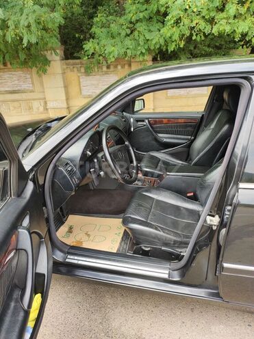 Mercedes C 200 1998, 383,340 km - 2.0 l - Lerik