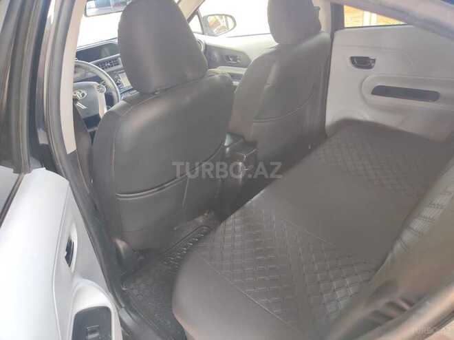 Toyota Prius C 2013, 221,356 km - 1.5 l - Bərdə