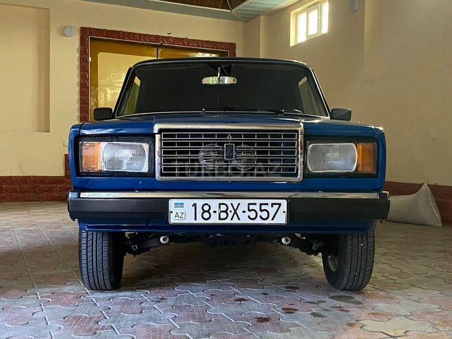LADA (VAZ) 2107 2003, 161,000 km - 1.6 l - Ucar