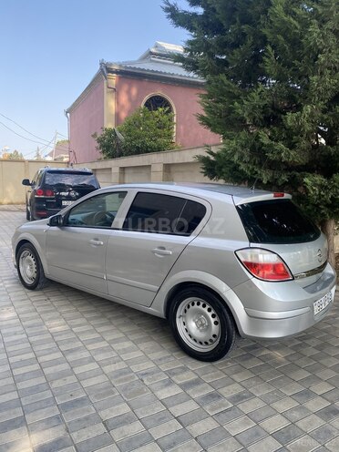 Opel Astra 2006, 282,000 km - 1.4 l - Bakı