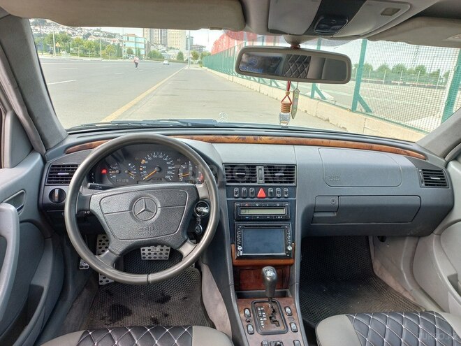 Mercedes C 220 1998, 388,625 km - 2.2 l - Bakı