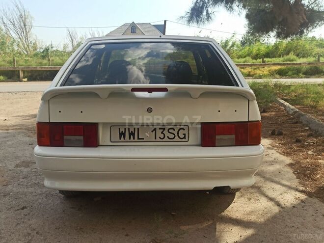 LADA (VAZ) 2114 2011, 131,000 km - 1.6 l - Salyan