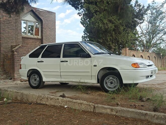 LADA (VAZ) 2114 2011, 131,000 km - 1.6 l - Salyan