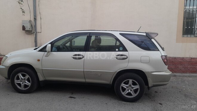 Toyota Harrier 2000, 220,000 km - 2.2 л - Bakı