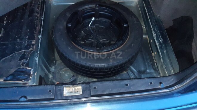 Mercedes E 200 1998, 207,250 km - 2.0 l - Gəncə
