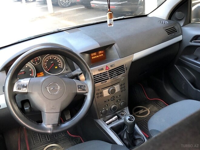 Opel Astra 2005, 243,400 km - 1.3 l - Bakı