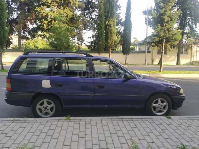 Opel Astra 1996, 322,000 km - 1.6 l - Bakı