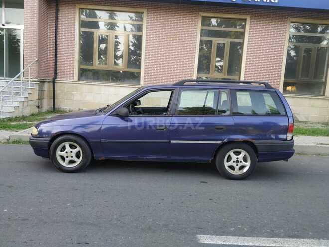 Opel Astra 1996, 322,000 km - 1.6 l - Bakı