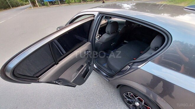 Opel Astra 2009, 202,555 km - 1.4 l - Mingəçevir