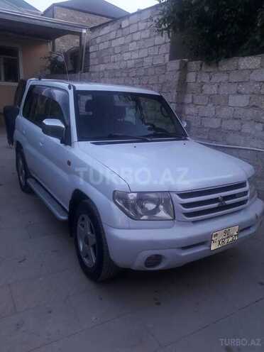 Mitsubishi Pajero io 2002, 292,000 km - 2.0 l - Bakı
