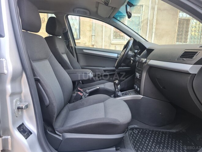 Opel Astra 2006, 167,850 km - 1.3 l - Bakı