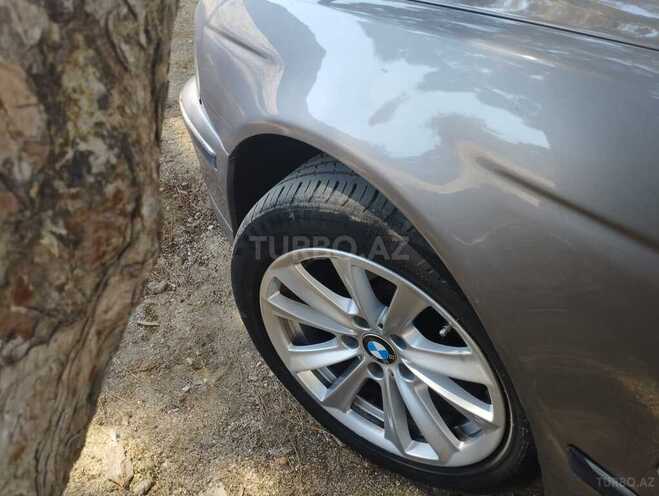 BMW 523 1996, 325,000 km - 2.5 l - Sumqayıt