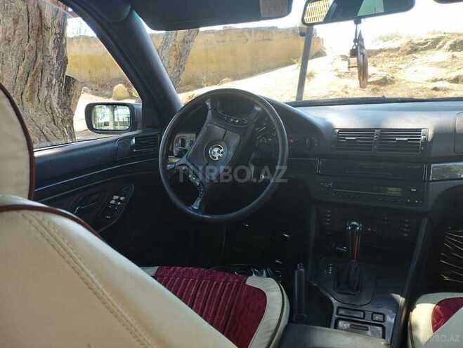 BMW 523 1996, 325,000 km - 2.5 l - Sumqayıt