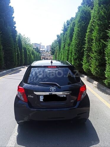 Toyota Vitz 2011, 27,000 km - 1.3 л - Bakı