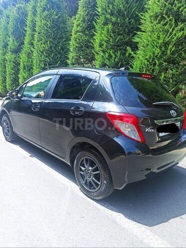 Toyota Vitz 2011, 27,000 km - 1.3 л - Bakı