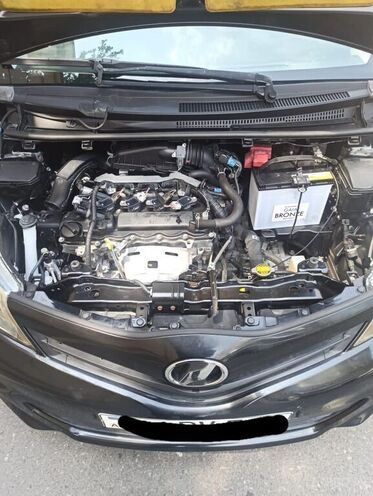 Toyota Vitz 2011, 27,000 km - 1.3 л - Bakı