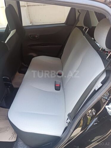 Toyota Vitz 2011, 27,000 km - 1.3 л - Bakı