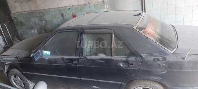 Mercedes 190 1993, 160,000 km - 2.0 l - Şəki