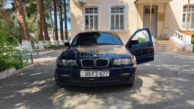 BMW 320 1999, 270,000 km - 2.0 l - Sumqayıt