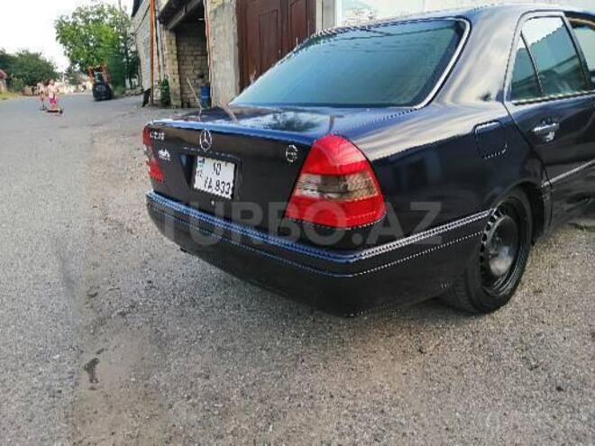 Mercedes C 220 1995, 250,000 km - 2.2 l - Quba