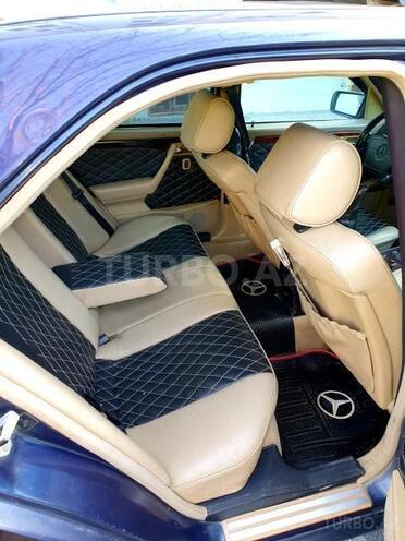 Mercedes C 220 1995, 250,000 km - 2.2 l - Quba