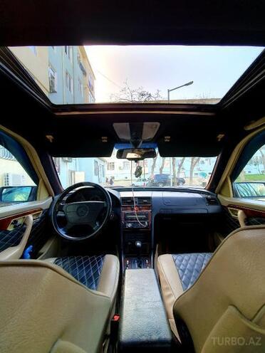 Mercedes C 220 1995, 250,000 km - 2.2 l - Quba