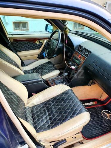 Mercedes C 220 1995, 250,000 km - 2.2 l - Quba