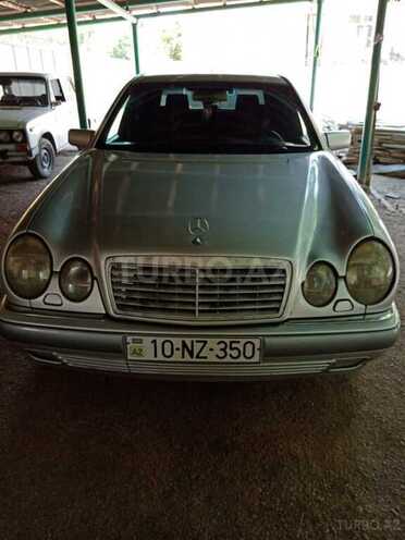 Mercedes E 230 1996, 288,000 km - 2.3 l - Ağstafa
