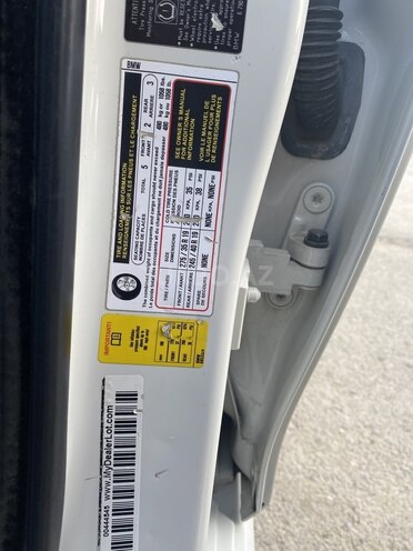 BMW 528 2011, 135,000 km - 3.0 л - Bakı