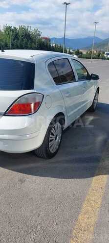 Opel Astra 2006, 181,000 km - 1.4 l - Şəki