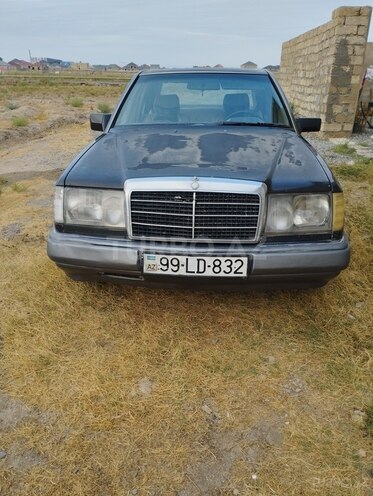 Mercedes E 200 1991, 436,586 km - 2.0 l - Bakı