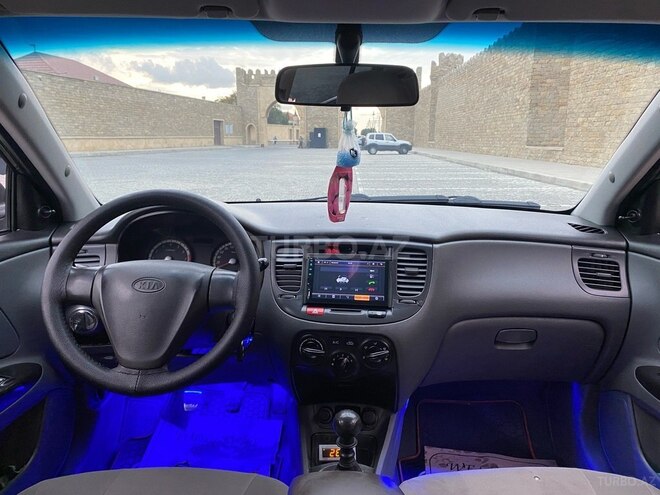 Kia Rio 2011, 205,500 km - 1.4 л - Bakı